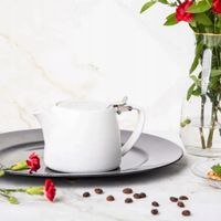 Dzbanek do herbaty z zaparzaczem porcelanowy Altom Design Regular 580 ml