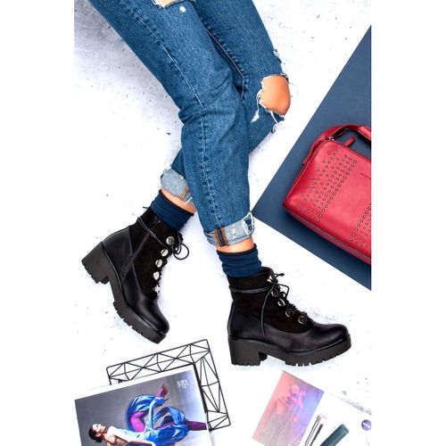 Sznurowane Workery r.38 na Arena.pl