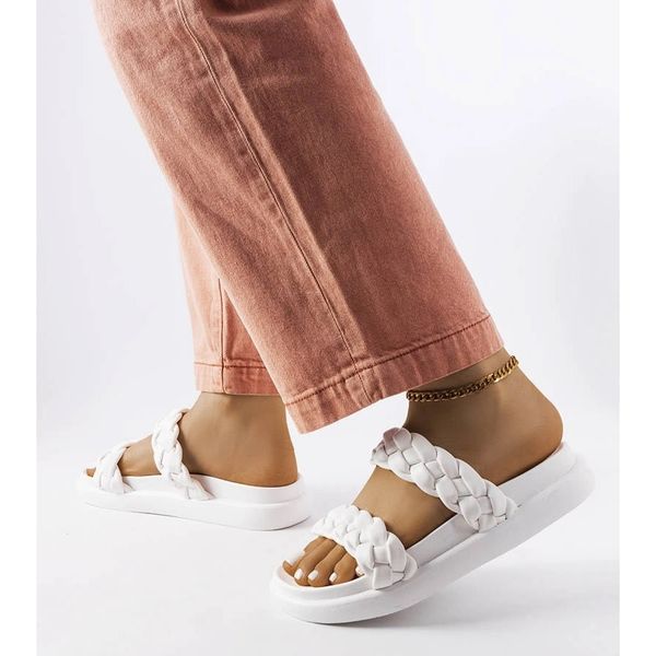 Białe klapki r.38 zdjęcie 3