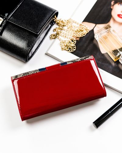 skórzany portfel damski z wężowym wzorem - peterson na Arena.pl