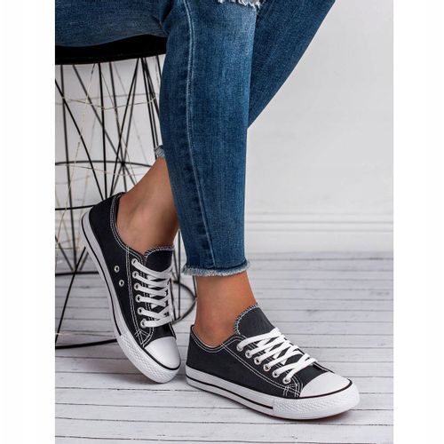 Czarne Trampki r.40 na Arena.pl