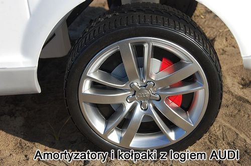 Samochód AUDI Q7 akum + pilot na Arena.pl