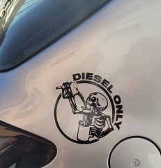 Naklejka Wlepka na Samochód Motor Wlew Paliwa DIESEL ONLY Kościotrup Skull na Arena.pl