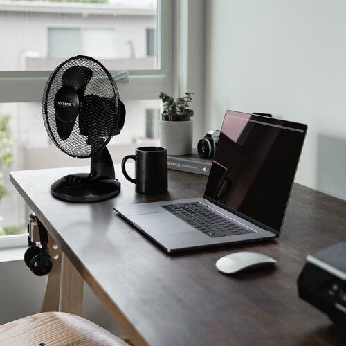 WENTYLATOR WIATRAK STOŁOWY STOJĄCY BIURKOWY OSCYLACJA CICHY MOCNY na Arena.pl