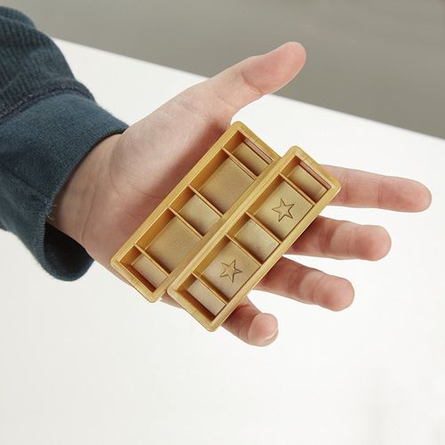 Gra rodzinna Jenga Gold na Arena.pl