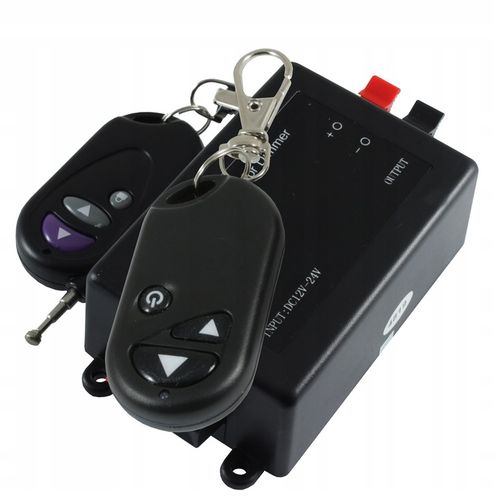 STEROWNIK ŚCIEMNIACZ do taśm LED 12V RADIOWY PILOT na Arena.pl