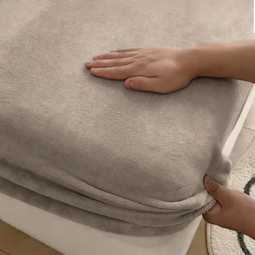 PRZEŚCIERADŁO Z GUMKĄ 140x200 PLUSZOWE POLAROWE MIŚ MIĘKKIE CIEPŁE BEŻOWY na Arena.pl