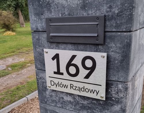 Tabliczka z numerem na dom tablica adresowa aluminiowa numer domu dystanse na Arena.pl