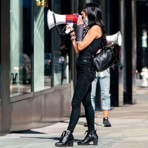 Profesjonalny MEGAFON 50W USB SD MP3 akumulator na Arena.pl