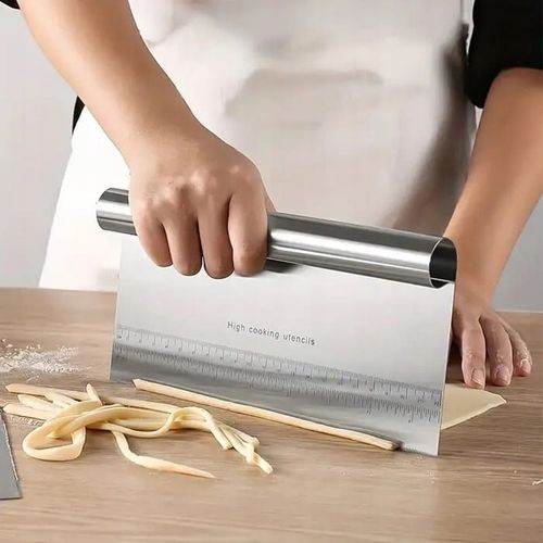 Skrobka Do Tortu Packa Wygładzania Tortu Szpatuła Profesjonalna 22CM CAKE na Arena.pl