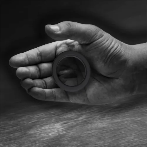 rooster enric silikonowy pierścień intymny minimalistyczny czarny 4,6 cm na Arena.pl