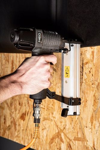 TAKER PNEUMATYCZNY Zszywacz Gwoździarka + OKULARY WALIZKA NEO TOOLS na Arena.pl