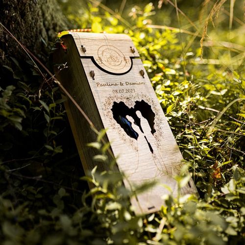 DREWNIANE PUDEŁKO NA WINO ŚLUB SKRZYNIA Z GRAWEREM PREZENT WESELE na Arena.pl