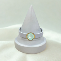 Skórzana, biała bransoletka z kryształem Primero (B24/JES/77AU)