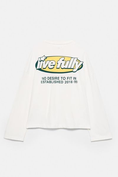 Biała koszulka z grafiką i tekstem Pull&Bear M zdjęcie 2