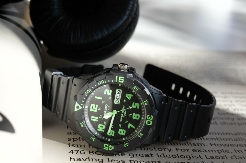 ZEGAREK MĘSKI CASIO MRW-200H-3B (zd147f) + BOX zdjęcie 2