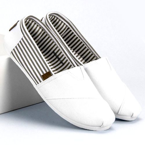 Lekkie Trampki Slip On r.41 na Arena.pl