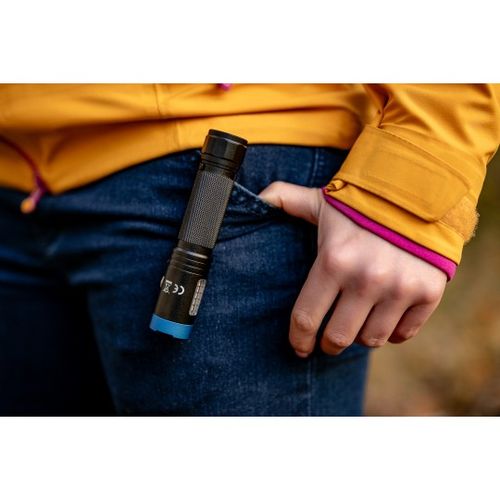 Latarka taktyczna Newell FL1000 USB-C na Arena.pl