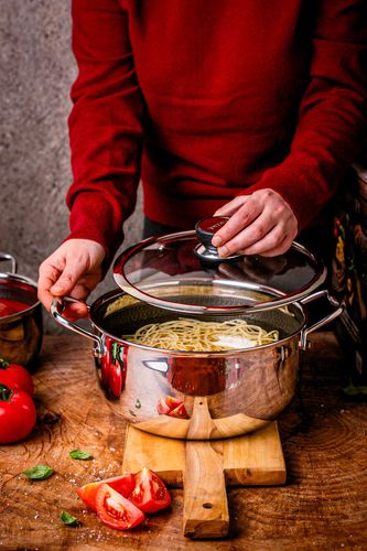 Zestaw profesjonalnych garnków Mitsu 20 24 cm Plaster miodu Na indukcje na Arena.pl