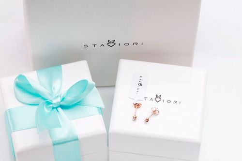 kolczyki z różowego złota z brylantami - krd2556 na Arena.pl