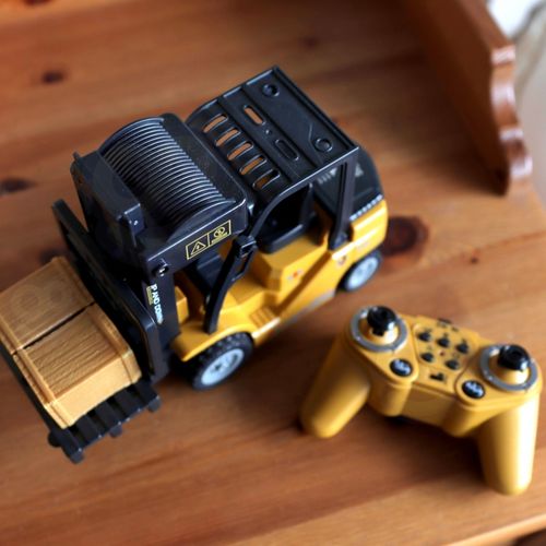 WOOPIE Zdalnie Sterowany Wózek Widłowy 2w1 Dźwig RC - Skala 1:24 na Arena.pl