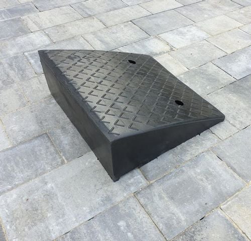 Najazd krawężnik podjazd krawężnikowy 18cm PR-18GC na Arena.pl