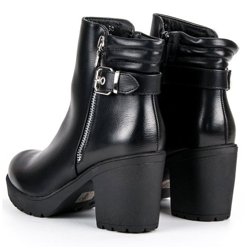 Botki na słupku r.41 na Arena.pl