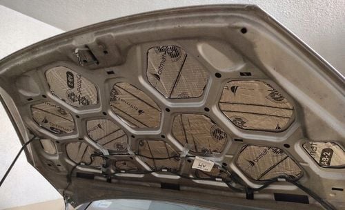 AB-2 MATA WYGŁUSZAJĄCA BUTYLOWA BITUMICZNA 400x50 wygłuszenie para na Arena.pl