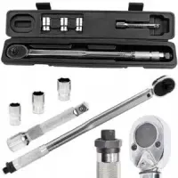 KLUCZ DYNAMOMETRYCZNY 1/2 28-210 Nm Z BOKADĄ DO KÓŁ + 3 NASADKI 17 19 21