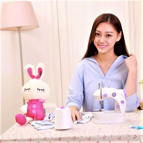 PRAWDZIWA MASZYNA DO SZYCIA DLA DZIECI + IGŁA NICI Z OSŁONĄ NA PALCE LAMPKA na Arena.pl