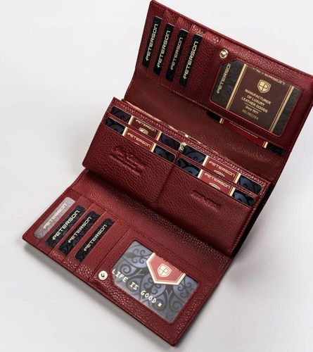 lakierowany portfel na karty z wężowym wzorem - peterson na Arena.pl