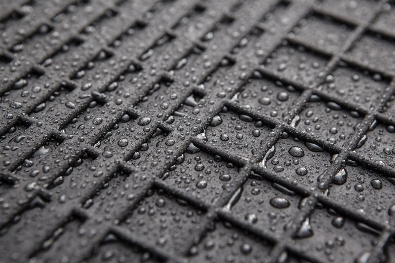 Dywaniki gumowe do BMW 3 E46 TUNEL zdjęcie 5