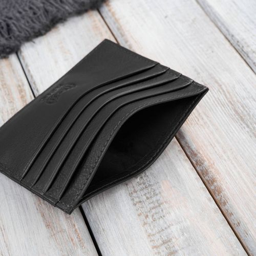 etui na karty kredytowe skórzane praktyczne etui rfid czarne z wycięciem na Arena.pl