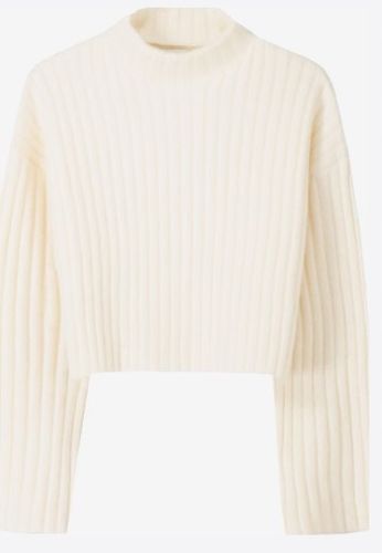 Sweter Bershka w kolorze ecru M na Arena.pl