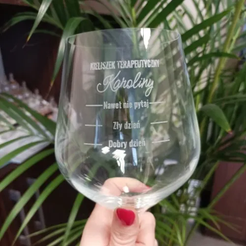KIELISZEK do WINA KROSNO na urodziny 18-99 GRAWER na Arena.pl
