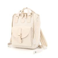 wodoodporny plecak miejski w kremowym kolorze zamykany suwakiem