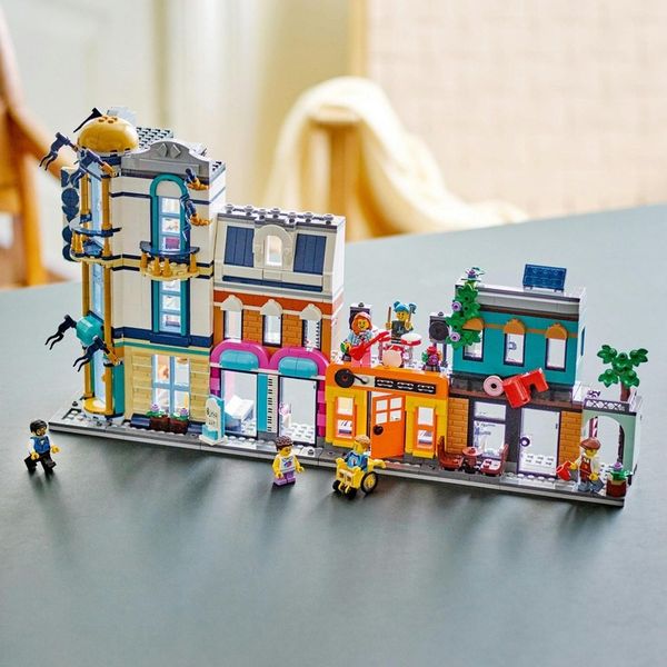 LEGO Creator Główna ulica 3w1 31141 zdjęcie 8