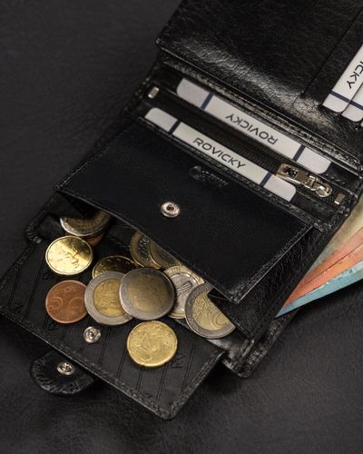 elegancki, skórzany portfel męski - rovicky na Arena.pl