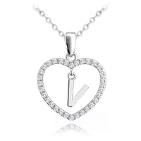 MINET Srebrny naszyjnik litera w sercu „V” z cyrkoniami