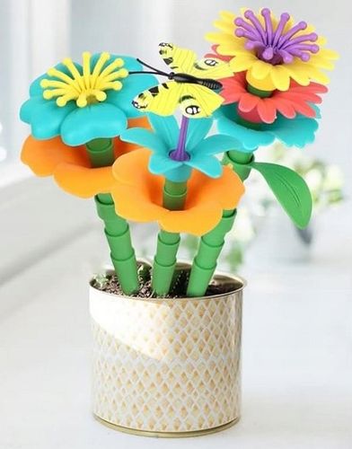 KLOCKI KONSTRUKCYJNE KWIATY 272 ELEMENTY KREATYWNY ZESTAW W PUDEŁKU PREZENT na Arena.pl