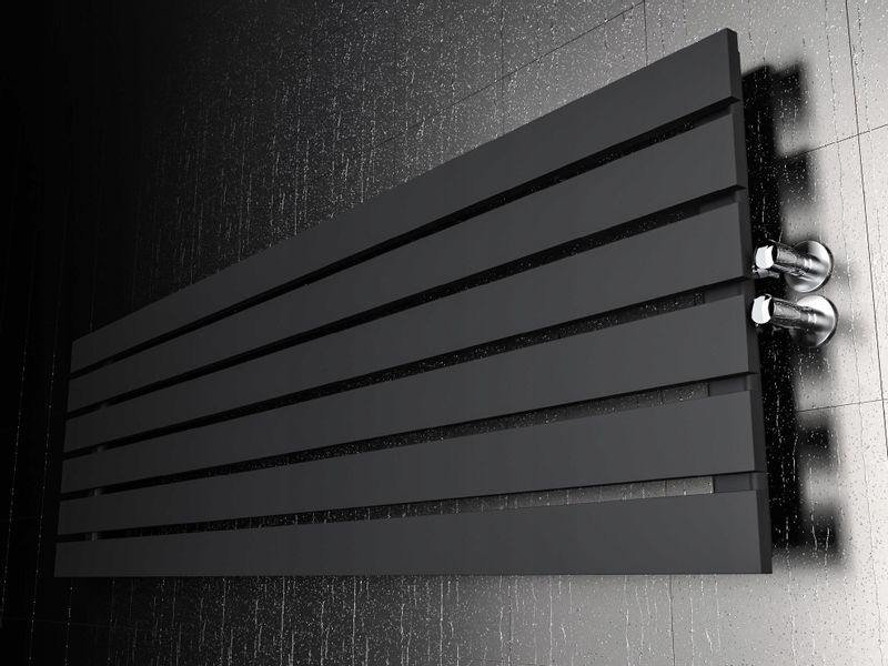 Grzejnik pokojowy poziomy BELLOSLIM 45x140 czarny zdjęcie 5