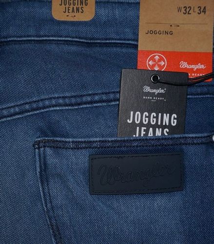 WRANGLER JOGGING jeansy active ready W29 L32 na Arena.pl