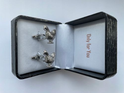 Spinki do mankietów EXC KURA Kurka Nioska Znosząca Złote Jaja w białym Etui na Arena.pl