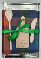 zestaw dla mamy - blacha do ciasta,deska do krojenia,nożyk,ściereczka,łyżka