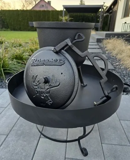 Kociołek żeliwny myśliwski 8 litrów zdjęcie 13