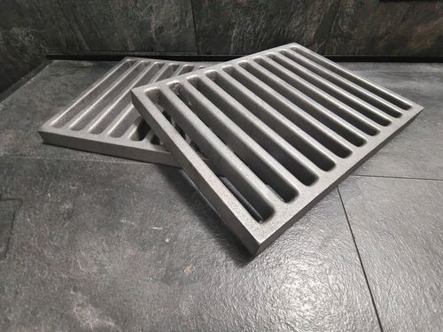 Ruszt żeliwny 35 cm na 26 cm na Arena.pl