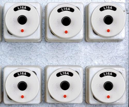 BEZPIECZNIK AUTOMATYCZNY WKRĘCANY KOREK 16A E27 1P IP20 50-60Hz na Arena.pl