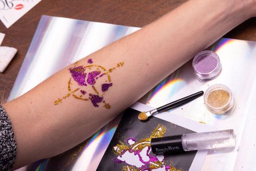 ZESTAW TATUAZY ”D” NR:8588 na Arena.pl