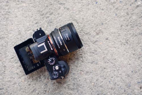 Adapter bagnetowy Commlite CM-EF-E HS - Canon EF / Sony E na Arena.pl