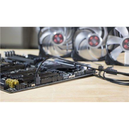 Cooler Master 1-to-3 RGB Splitter Cable na Arena.pl